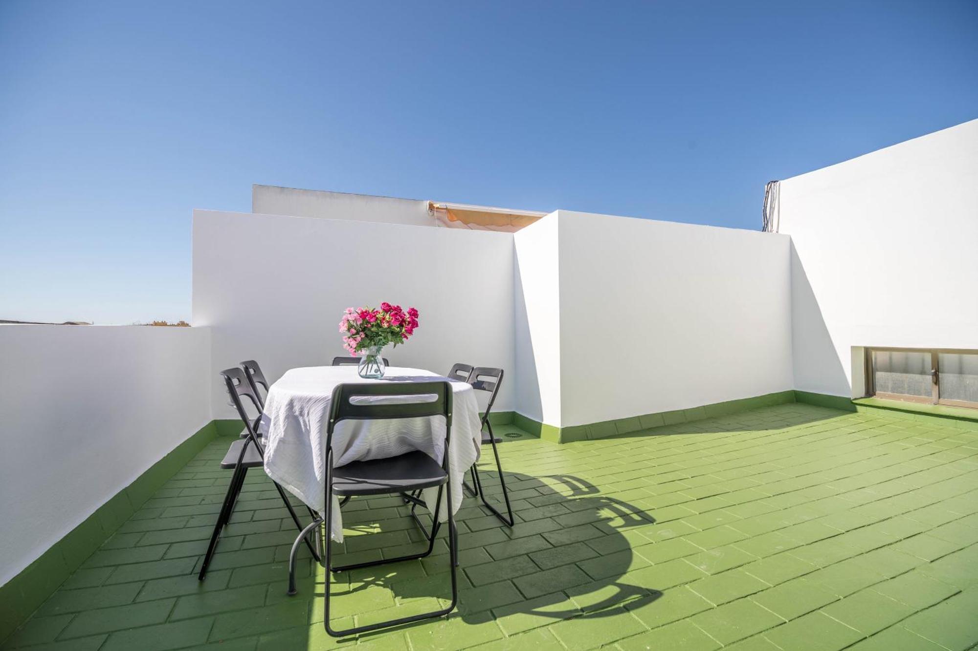 Apartamento El Teatro-atico con terraza El Puerto de Santa María Exterior foto